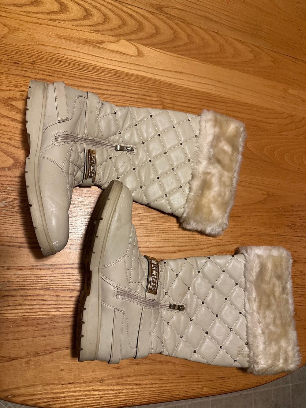 Michael Kors Cream Quilted Leather Mid Calf Winter Boots Fur Trim Studded 8.5